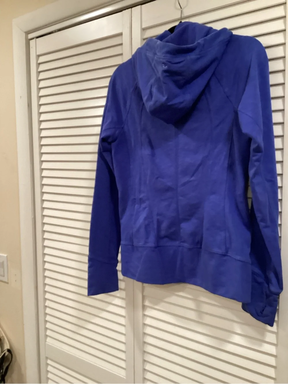 Athleta  Blue Hooded Utility Jacket Kangaroo pockets/Thumb holes M